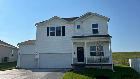 Photo of 8352 S 176th Circle, Omaha, NE 68137 (MLS # 22530651) Photo of 8352 S 176th Circle, Omaha, NE 68137 (MLS # 22530651)