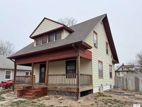 Photo of 2840 Starr Street, Lincoln, NE 68503 (MLS # 22606988)