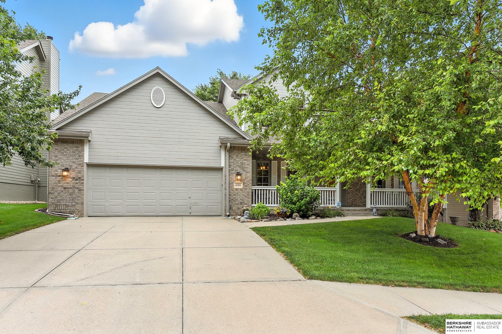 Omaha, Nebraska 68135, United States, 4 Bedrooms Bedrooms, ,3 BathroomsBathrooms,Residential,Active,173839 Omaha, Nebraska 68135, United States, 4 Bedrooms Bedrooms, ,3 BathroomsBathrooms,Residential,Active,173839