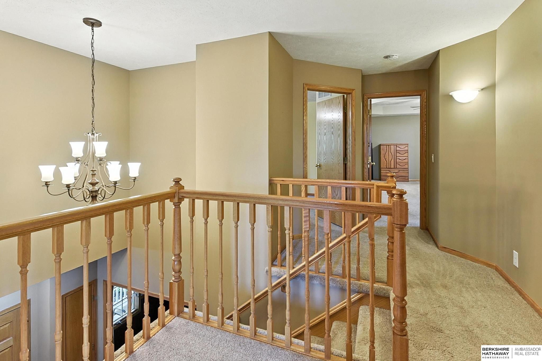 Omaha, Nebraska 68135, United States, 4 Bedrooms Bedrooms, ,3 BathroomsBathrooms,Residential,Active,173839