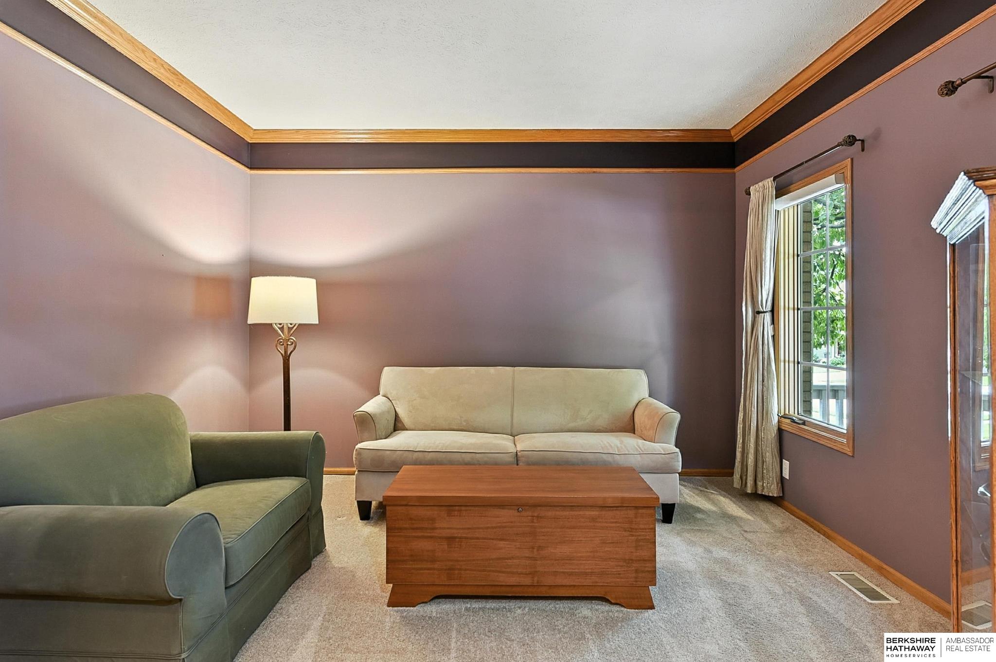 Omaha, Nebraska 68135, United States, 4 Bedrooms Bedrooms, ,3 BathroomsBathrooms,Residential,Active,173839