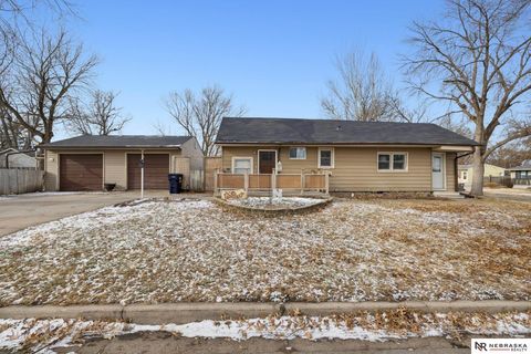 Photo of 5649 Judson Street, Lincoln, NE 68507 (MLS # 22600271)