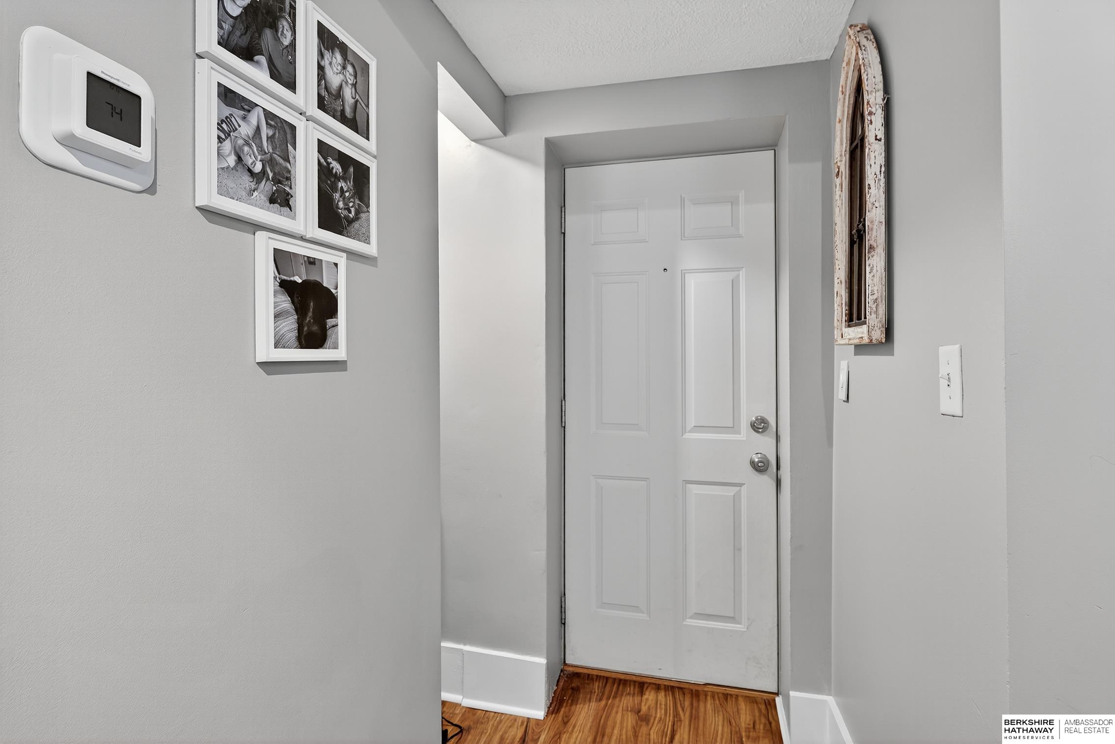 Omaha, Nebraska 68102, United States, 1 Bedroom Bedrooms, ,2 BathroomsBathrooms,Residential,Active,217120