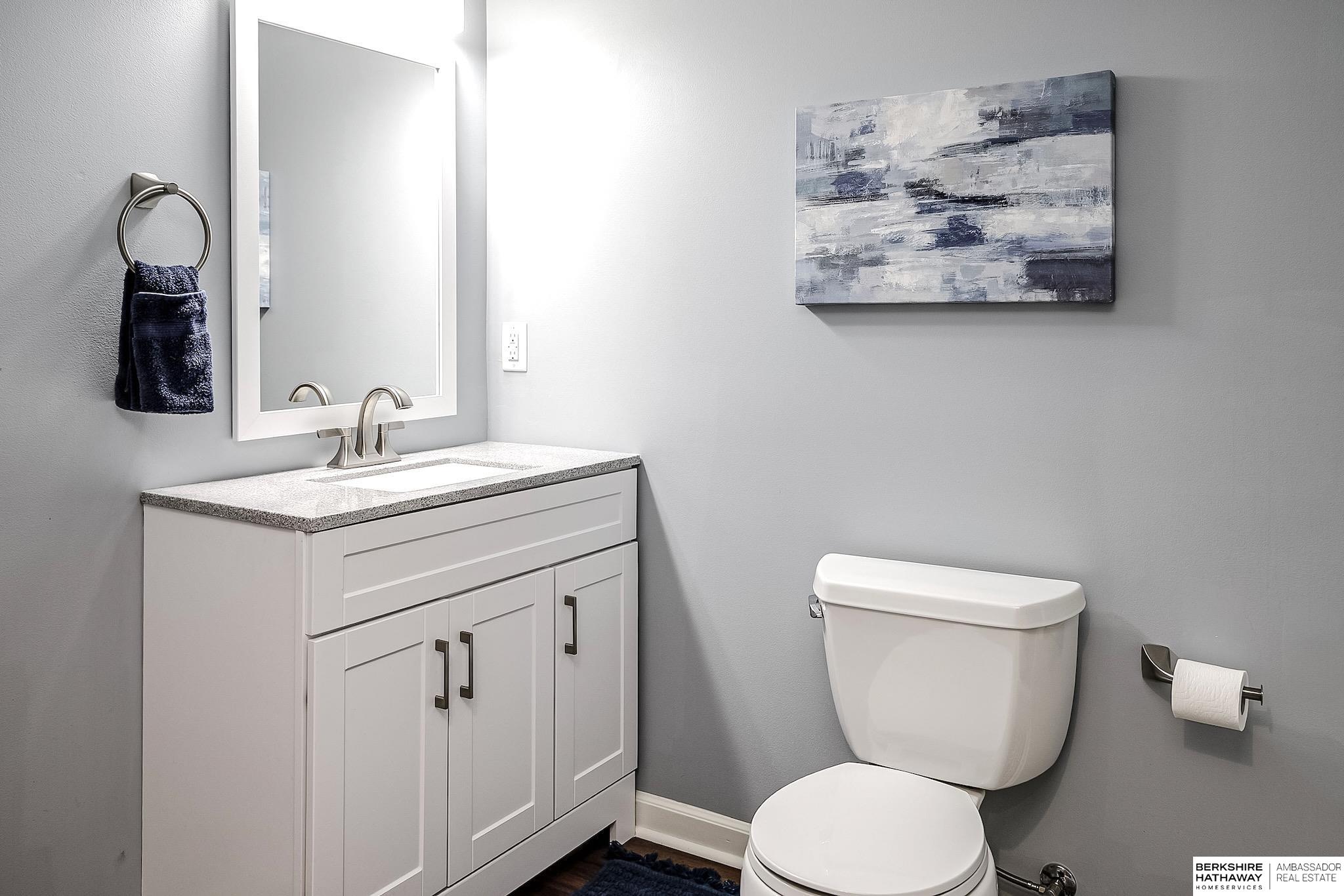 Omaha, Nebraska 68118, United States, 4 Bedrooms Bedrooms, ,3 BathroomsBathrooms,Residential,Pending,140062