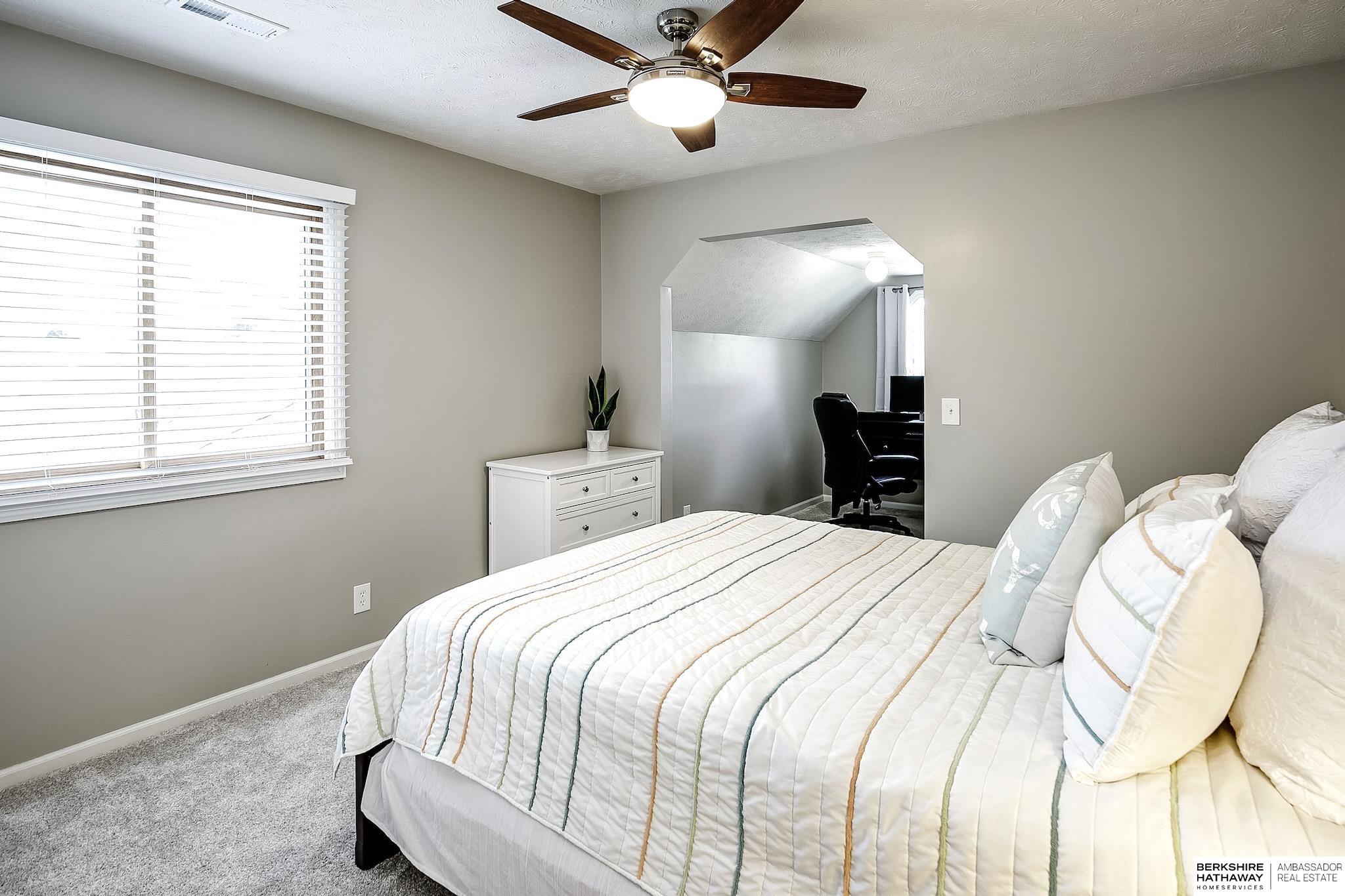 Omaha, Nebraska 68118, United States, 4 Bedrooms Bedrooms, ,3 BathroomsBathrooms,Residential,Pending,140062