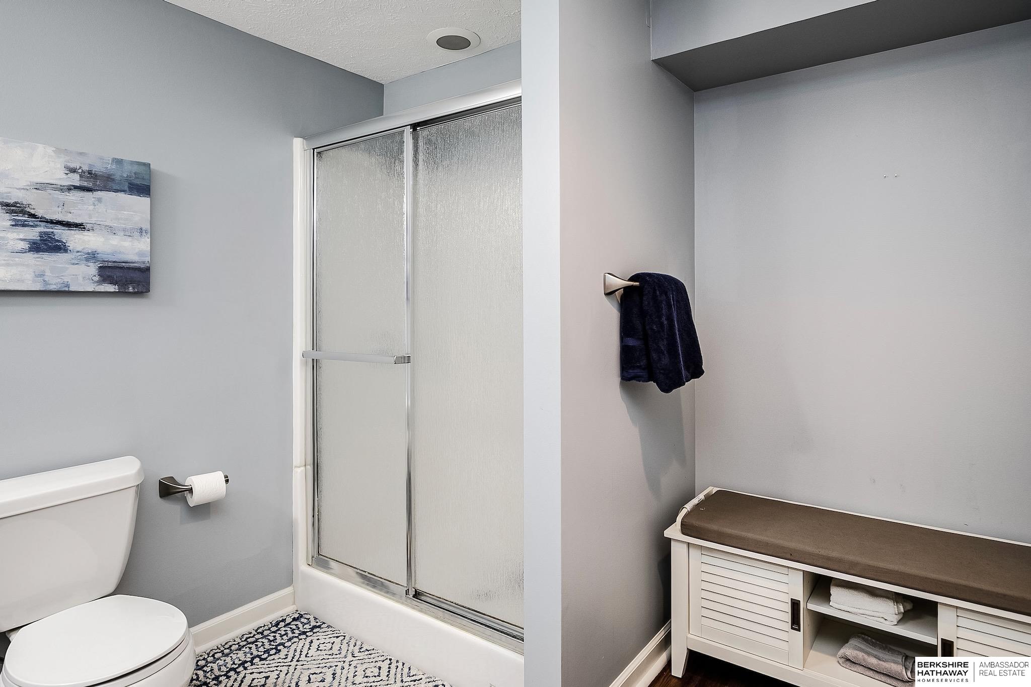 Omaha, Nebraska 68118, United States, 4 Bedrooms Bedrooms, ,3 BathroomsBathrooms,Residential,Pending,140062