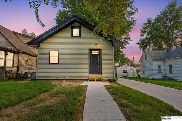 4511 CAMDEN AVE, OMAHA, NE 68104 - Image a03e44ccd93c1308a9a60b7b0f3f8f44/2172966788