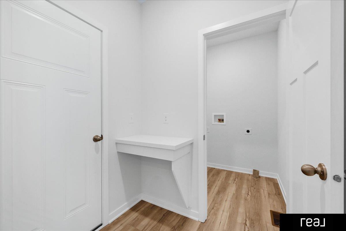 Bennington, Nebraska 68007, United States, 2 Bedrooms Bedrooms, ,2 BathroomsBathrooms,Residential,Active,7255