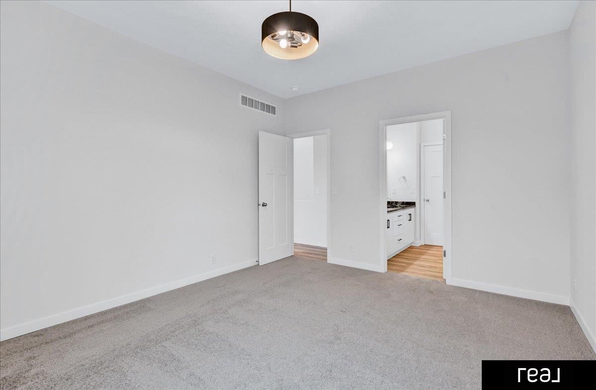 Bennington, Nebraska 68007, United States, 2 Bedrooms Bedrooms, ,2 BathroomsBathrooms,Residential,Active,7255