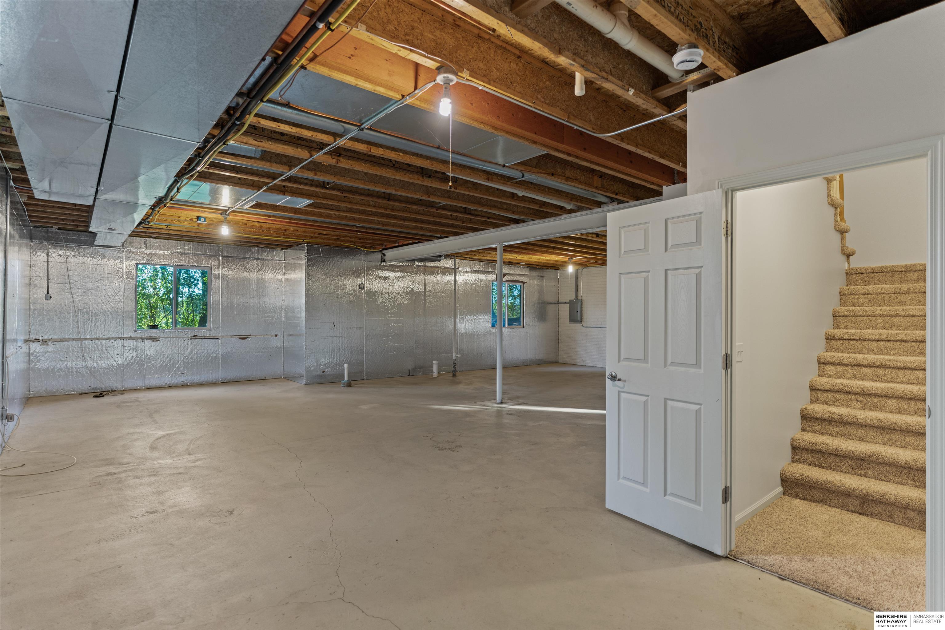 Omaha, Nebraska 68130, United States, 2 Bedrooms Bedrooms, ,2 BathroomsBathrooms,Residential,Active,248973