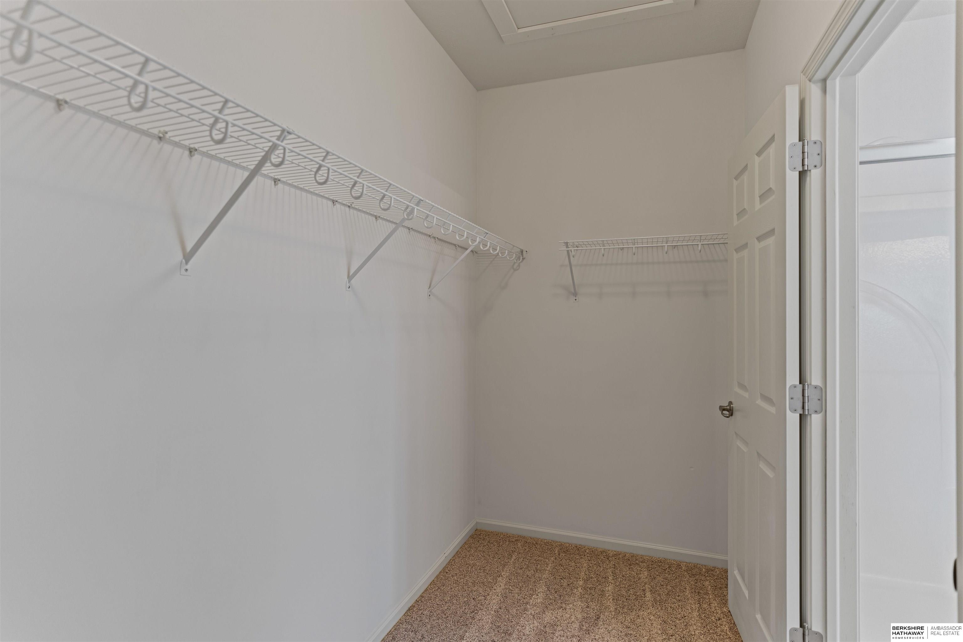 Omaha, Nebraska 68130, United States, 2 Bedrooms Bedrooms, ,2 BathroomsBathrooms,Residential,Active,248973