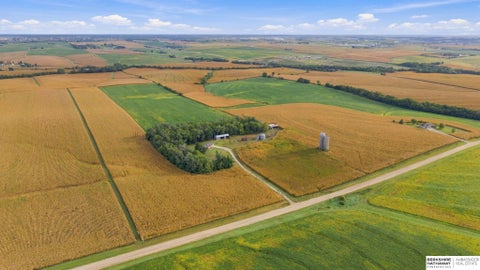 Photo of 18702 Pflug Road, Springfield, NE 68059 (MLS # 22626490)