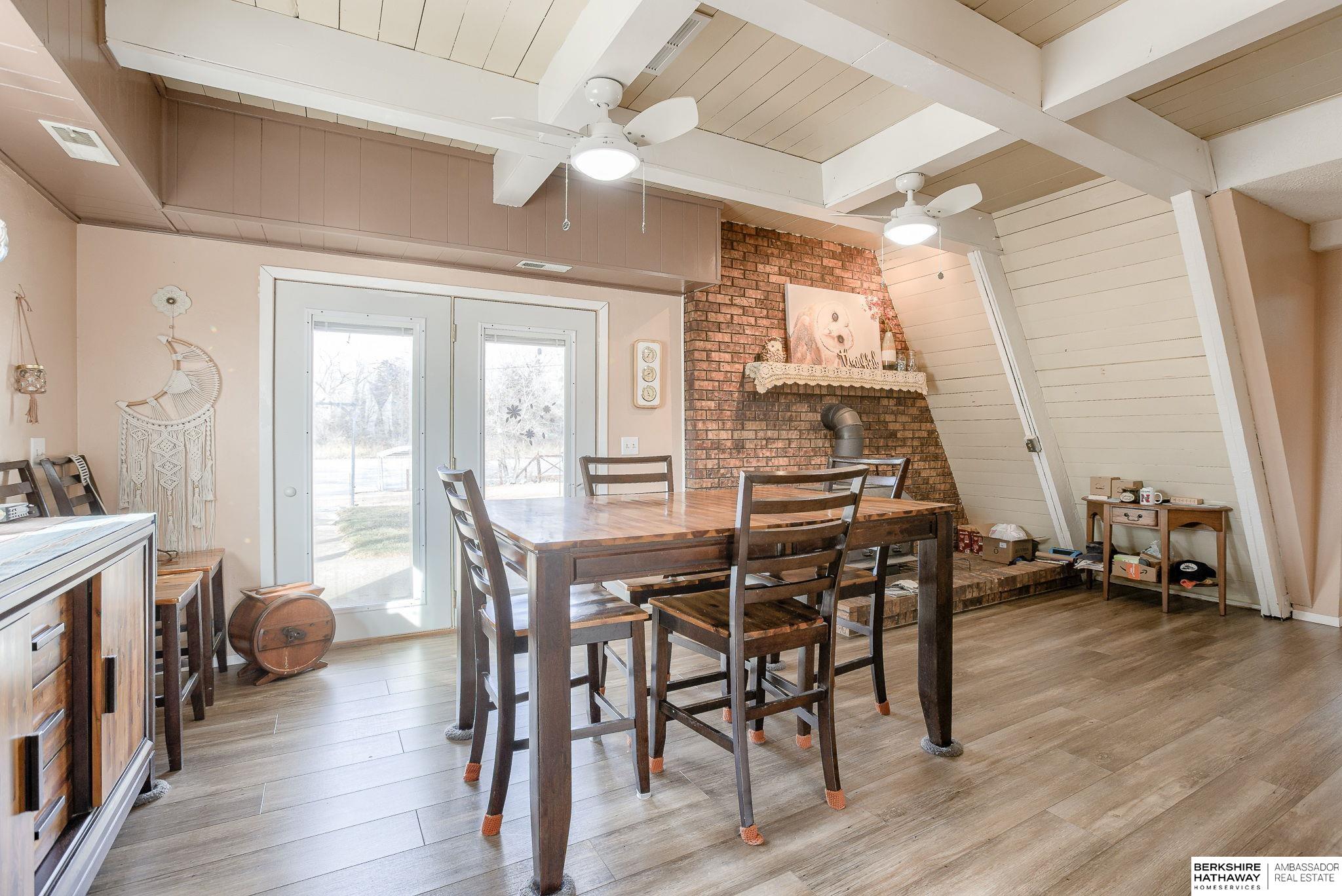 Columbus, Nebraska 68601, United States, 5 Bedrooms Bedrooms, ,2 BathroomsBathrooms,Residential,Active,106809