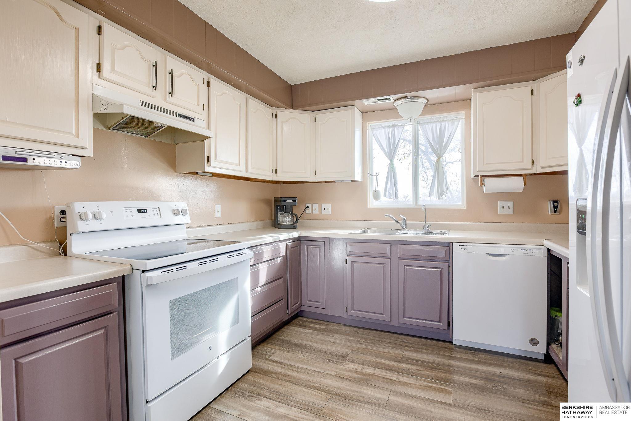 Columbus, Nebraska 68601, United States, 5 Bedrooms Bedrooms, ,2 BathroomsBathrooms,Residential,Active,106809