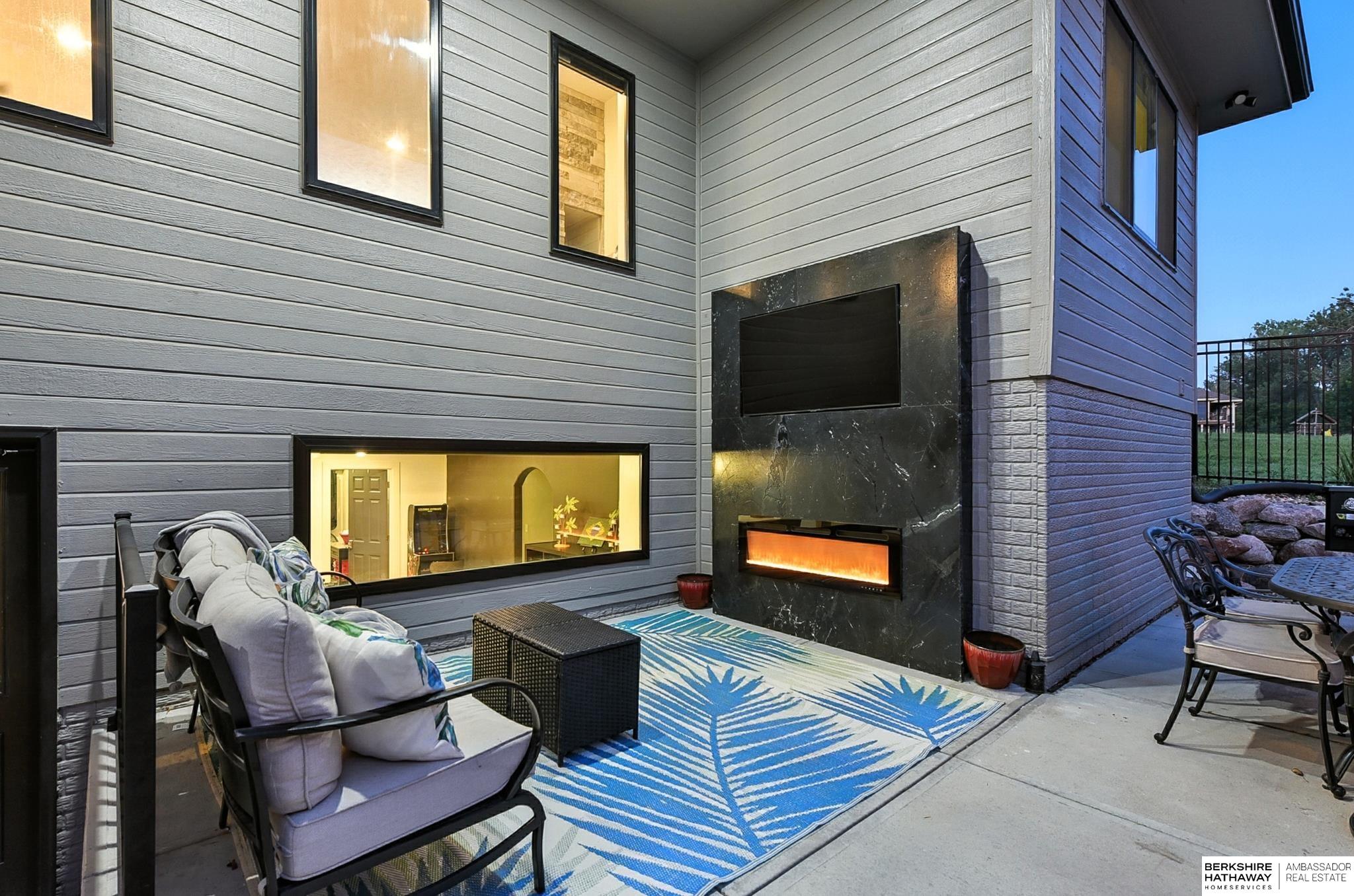 Fort Calhoun, Nebraska 68023, United States, 5 Bedrooms Bedrooms, ,3 BathroomsBathrooms,Residential,Active,197434