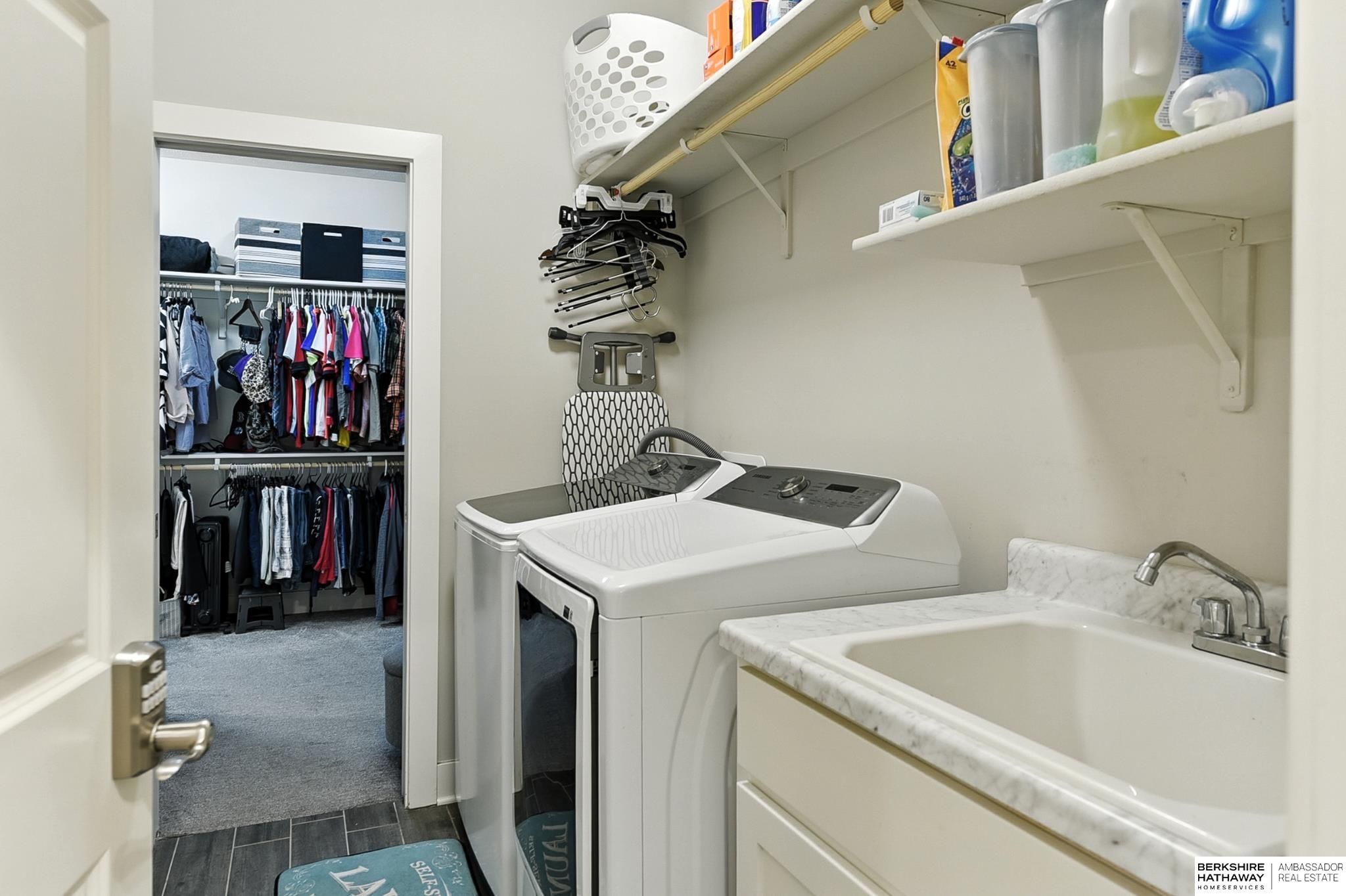 Fort Calhoun, Nebraska 68023, United States, 5 Bedrooms Bedrooms, ,3 BathroomsBathrooms,Residential,Active,197434