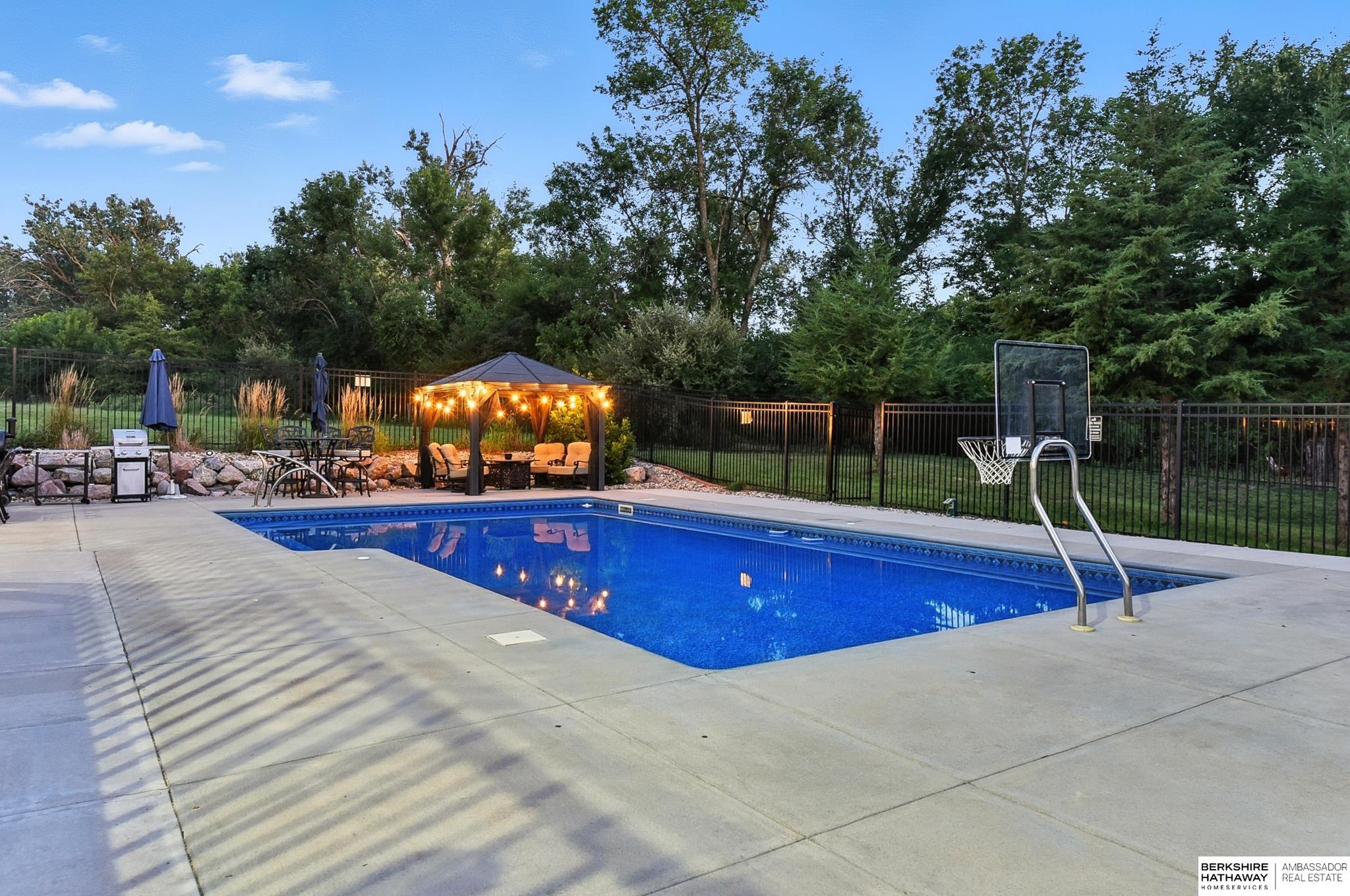 Fort Calhoun, Nebraska 68023, United States, 5 Bedrooms Bedrooms, ,3 BathroomsBathrooms,Residential,Active,197434