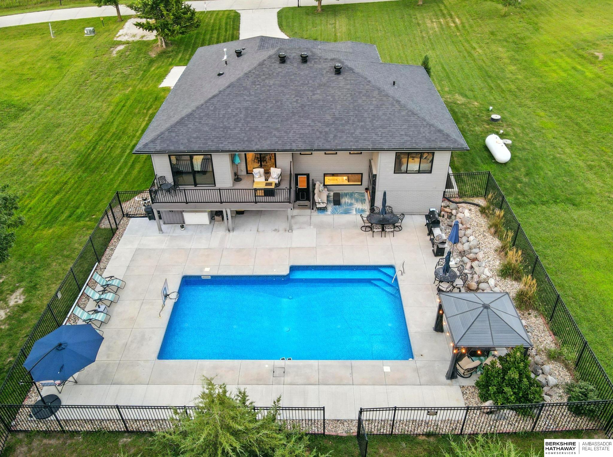 Fort Calhoun, Nebraska 68023, United States, 5 Bedrooms Bedrooms, ,3 BathroomsBathrooms,Residential,Active,197434