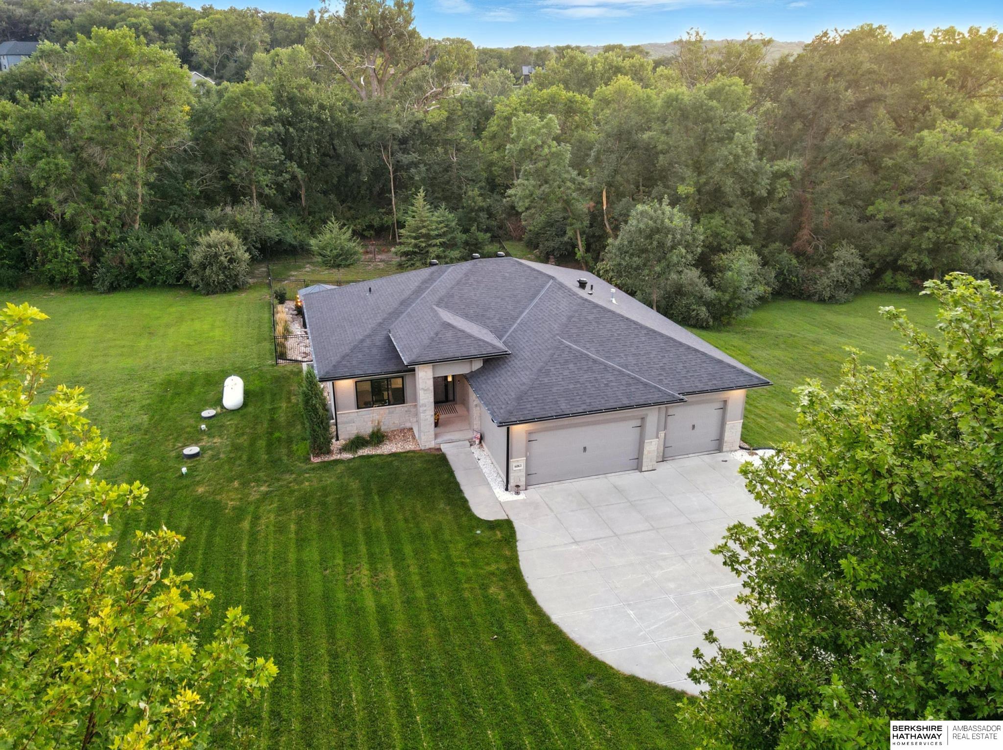 Fort Calhoun, Nebraska 68023, United States, 5 Bedrooms Bedrooms, ,3 BathroomsBathrooms,Residential,Active,197434