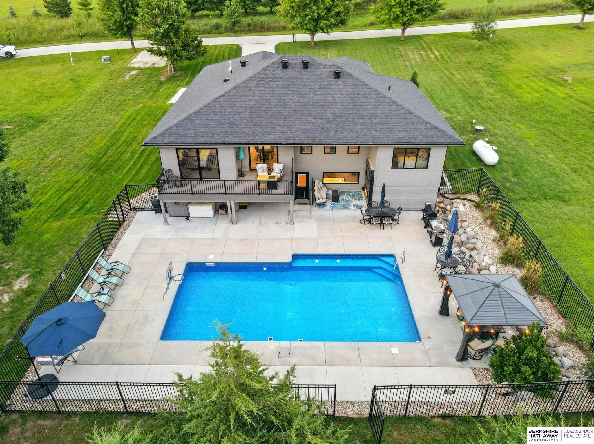 Fort Calhoun, Nebraska 68023, United States, 5 Bedrooms Bedrooms, ,3 BathroomsBathrooms,Residential,Active,197434