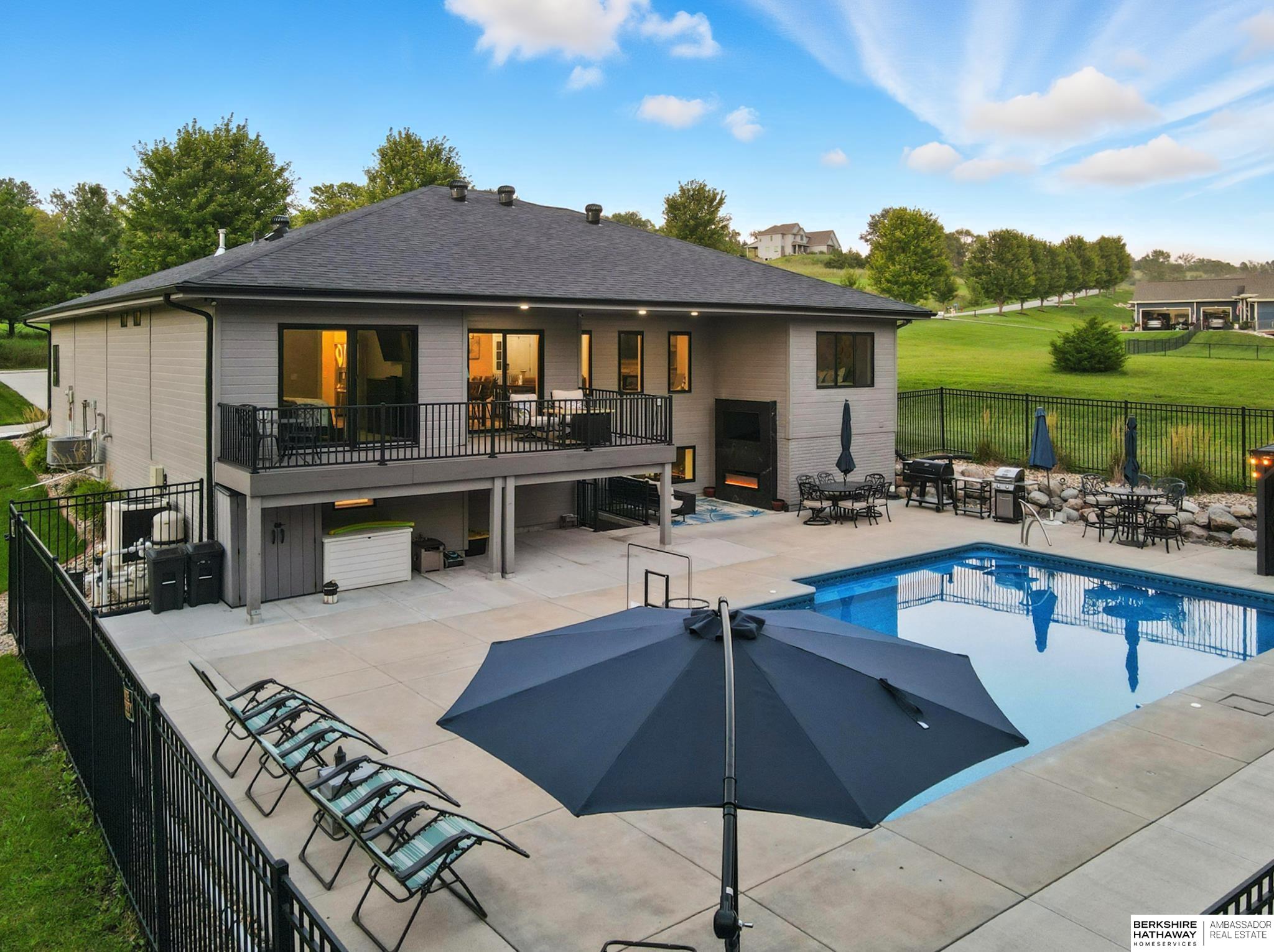 Fort Calhoun, Nebraska 68023, United States, 5 Bedrooms Bedrooms, ,3 BathroomsBathrooms,Residential,Active,197434