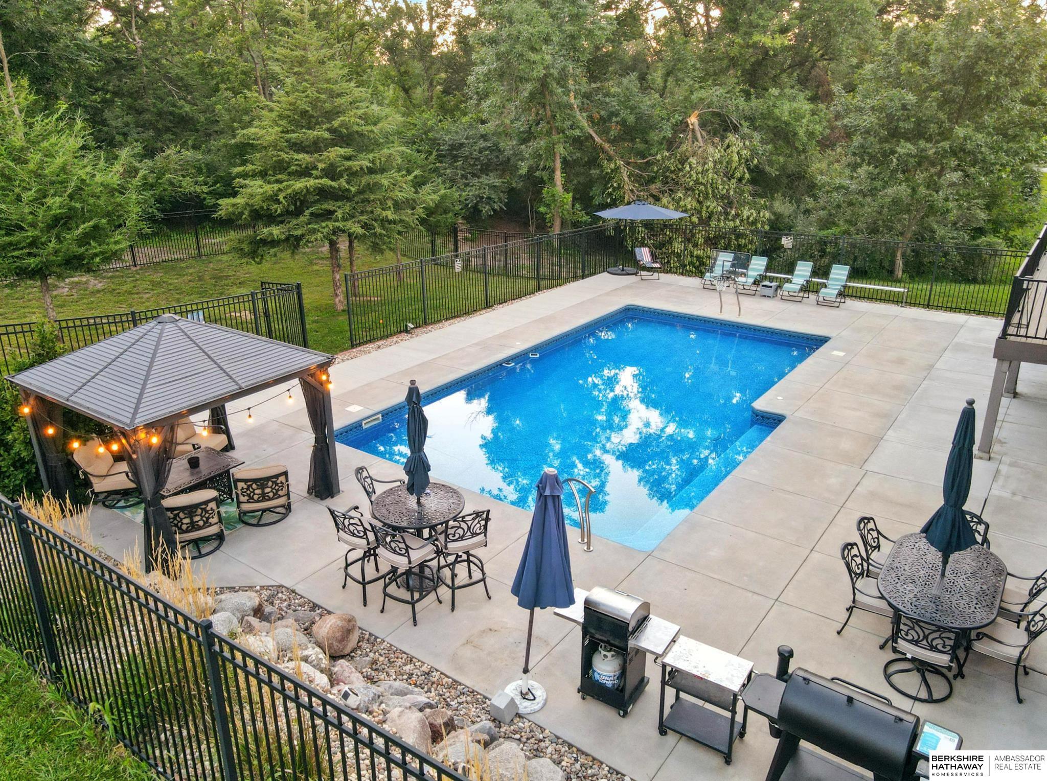 Fort Calhoun, Nebraska 68023, United States, 5 Bedrooms Bedrooms, ,3 BathroomsBathrooms,Residential,Active,197434