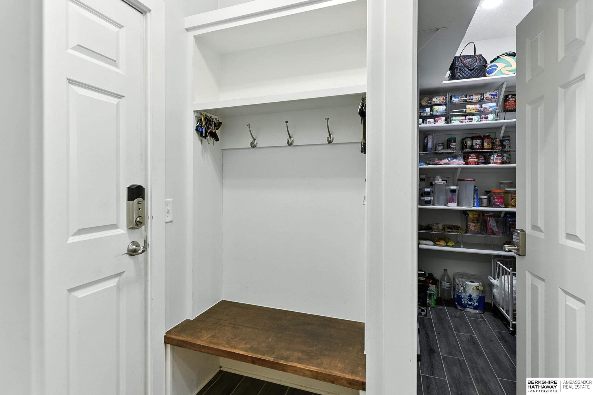 Fort Calhoun, Nebraska 68023, United States, 5 Bedrooms Bedrooms, ,3 BathroomsBathrooms,Residential,Active,197434