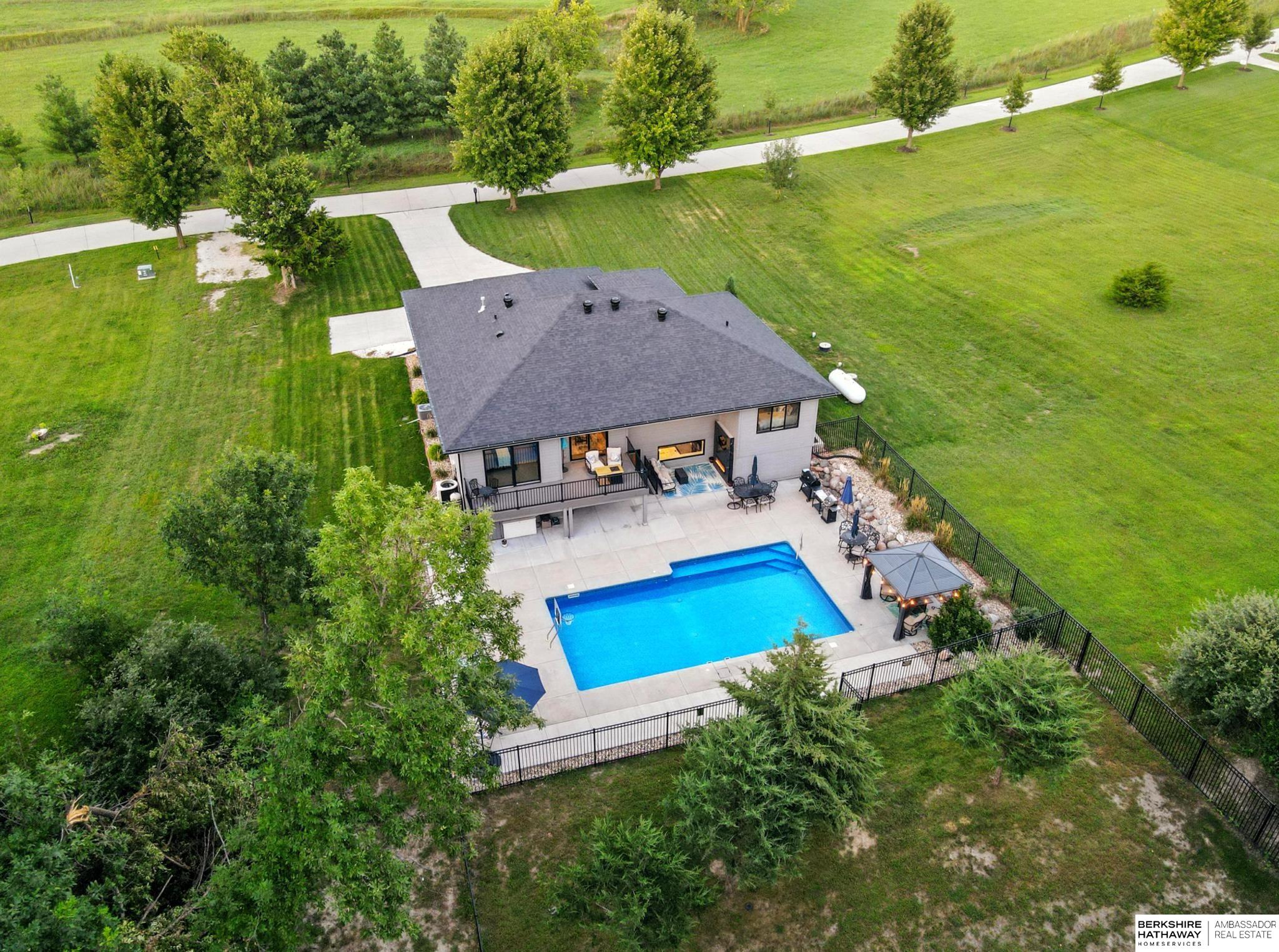 Fort Calhoun, Nebraska 68023, United States, 5 Bedrooms Bedrooms, ,3 BathroomsBathrooms,Residential,Active,197434