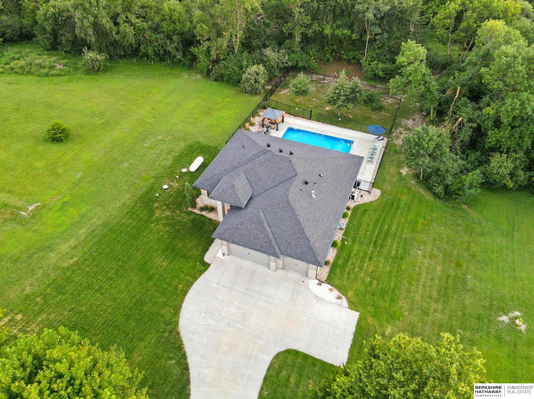 Fort Calhoun, Nebraska 68023, United States, 5 Bedrooms Bedrooms, ,3 BathroomsBathrooms,Residential,Active,197434