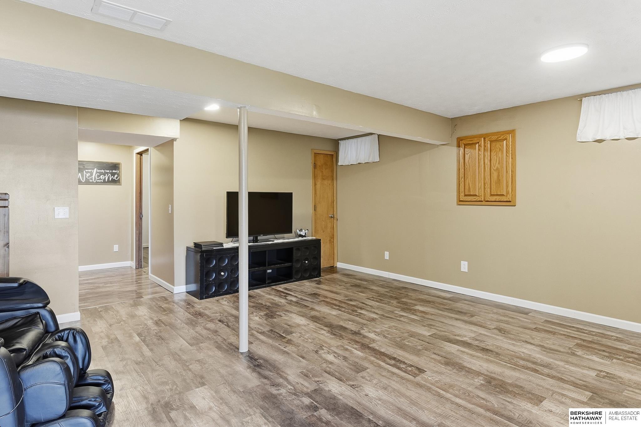 Fremont, Nebraska 68025, United States, 4 Bedrooms Bedrooms, ,3 BathroomsBathrooms,Residential,Active,245535