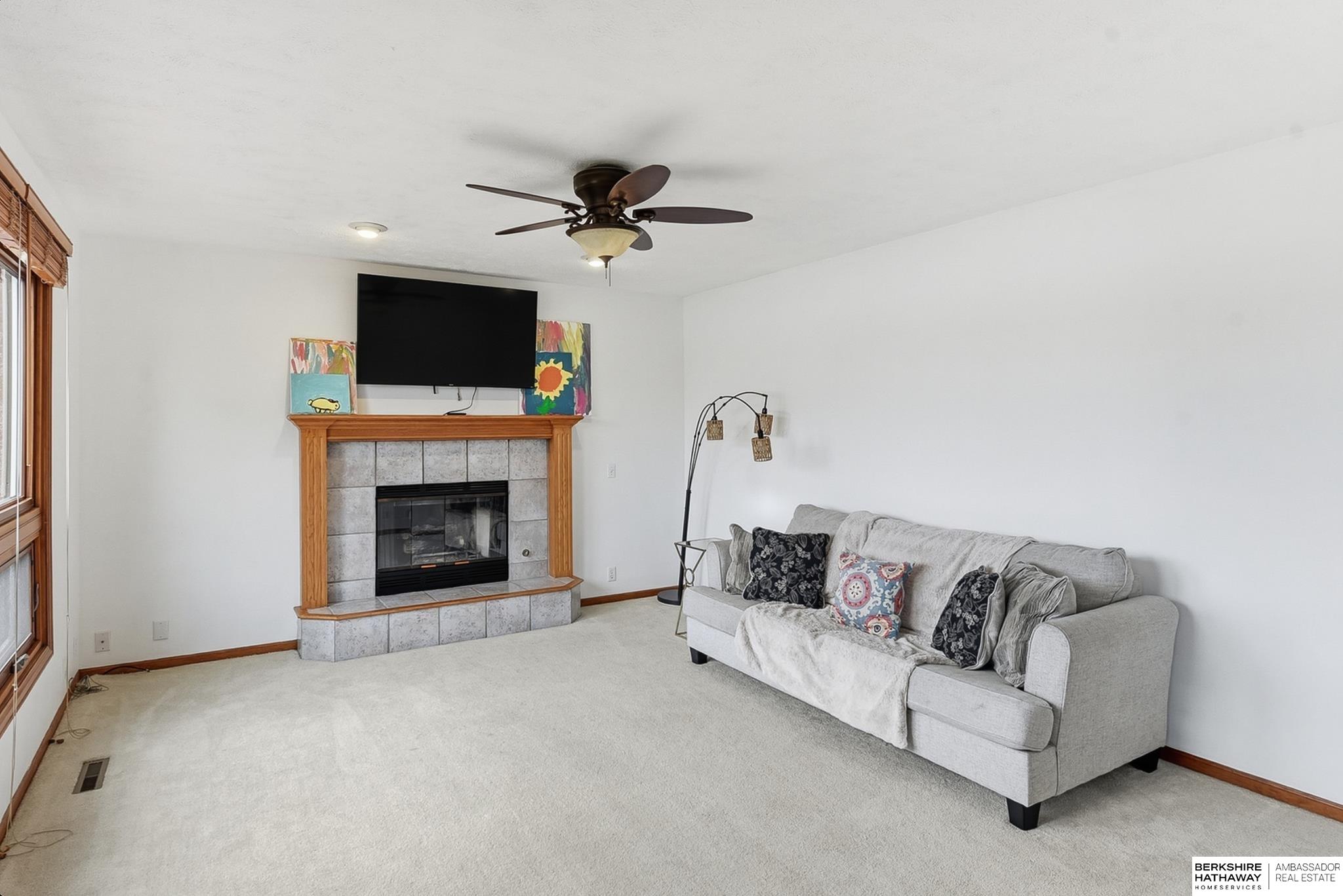 Fremont, Nebraska 68025, United States, 4 Bedrooms Bedrooms, ,3 BathroomsBathrooms,Residential,Active,245535