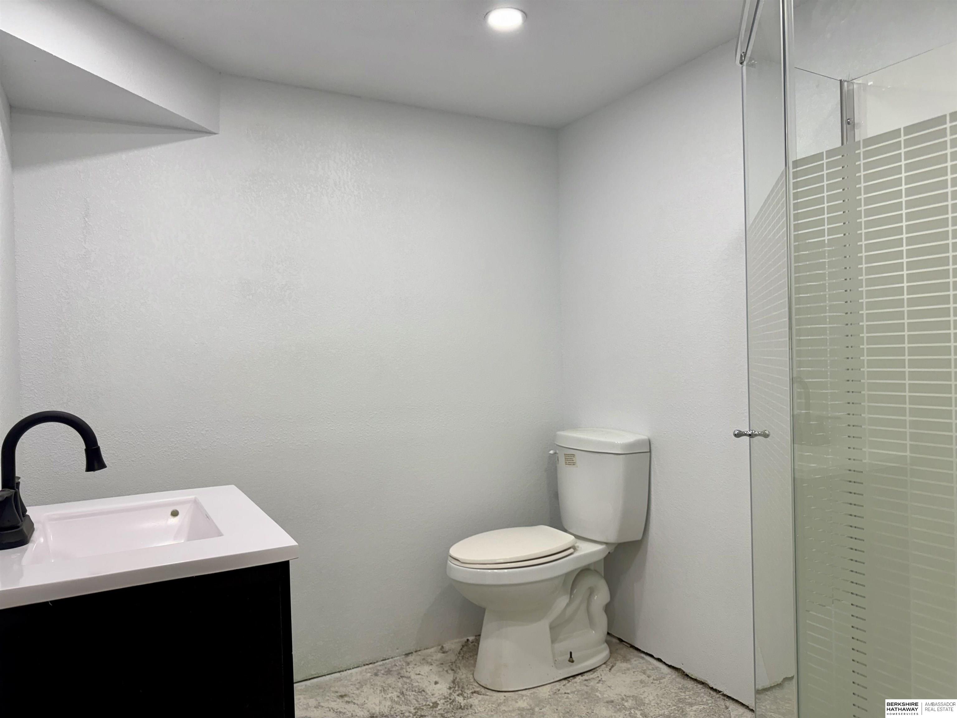 Union, Nebraska 68455, United States, 2 Bedrooms Bedrooms, ,2 BathroomsBathrooms,Residential,Pending,245726