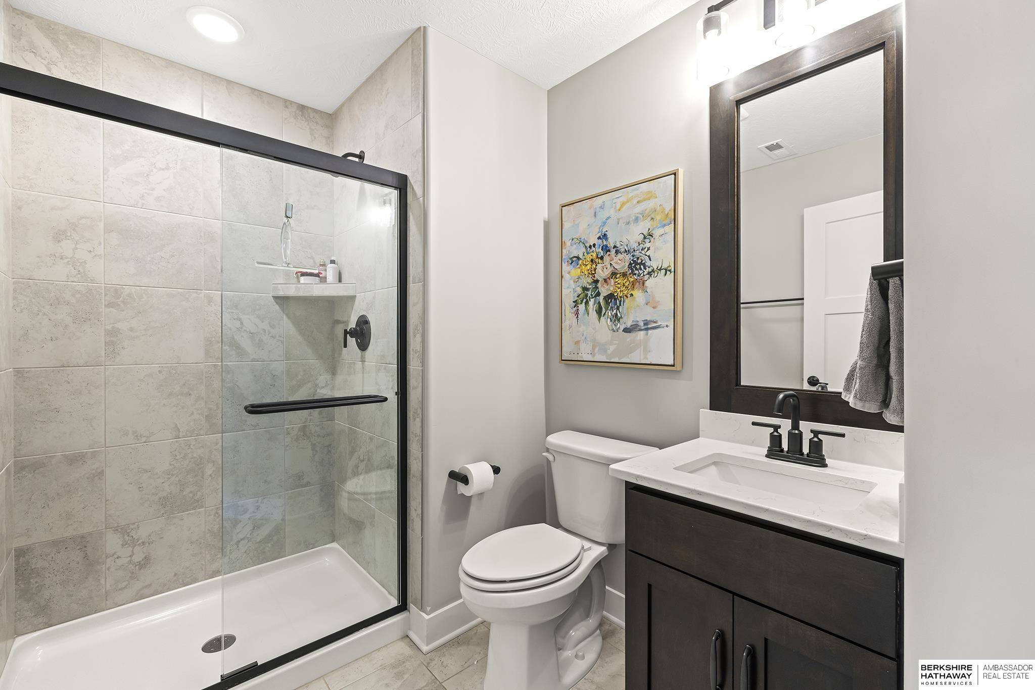 Papillion, Nebraska 68046, United States, 6 Bedrooms Bedrooms, ,4 BathroomsBathrooms,Residential,Pending,148201