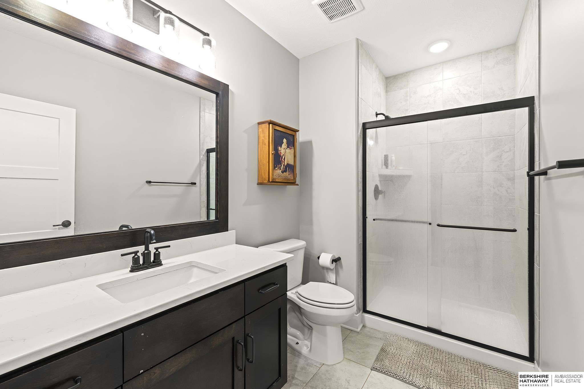 Papillion, Nebraska 68046, United States, 6 Bedrooms Bedrooms, ,4 BathroomsBathrooms,Residential,Pending,148201