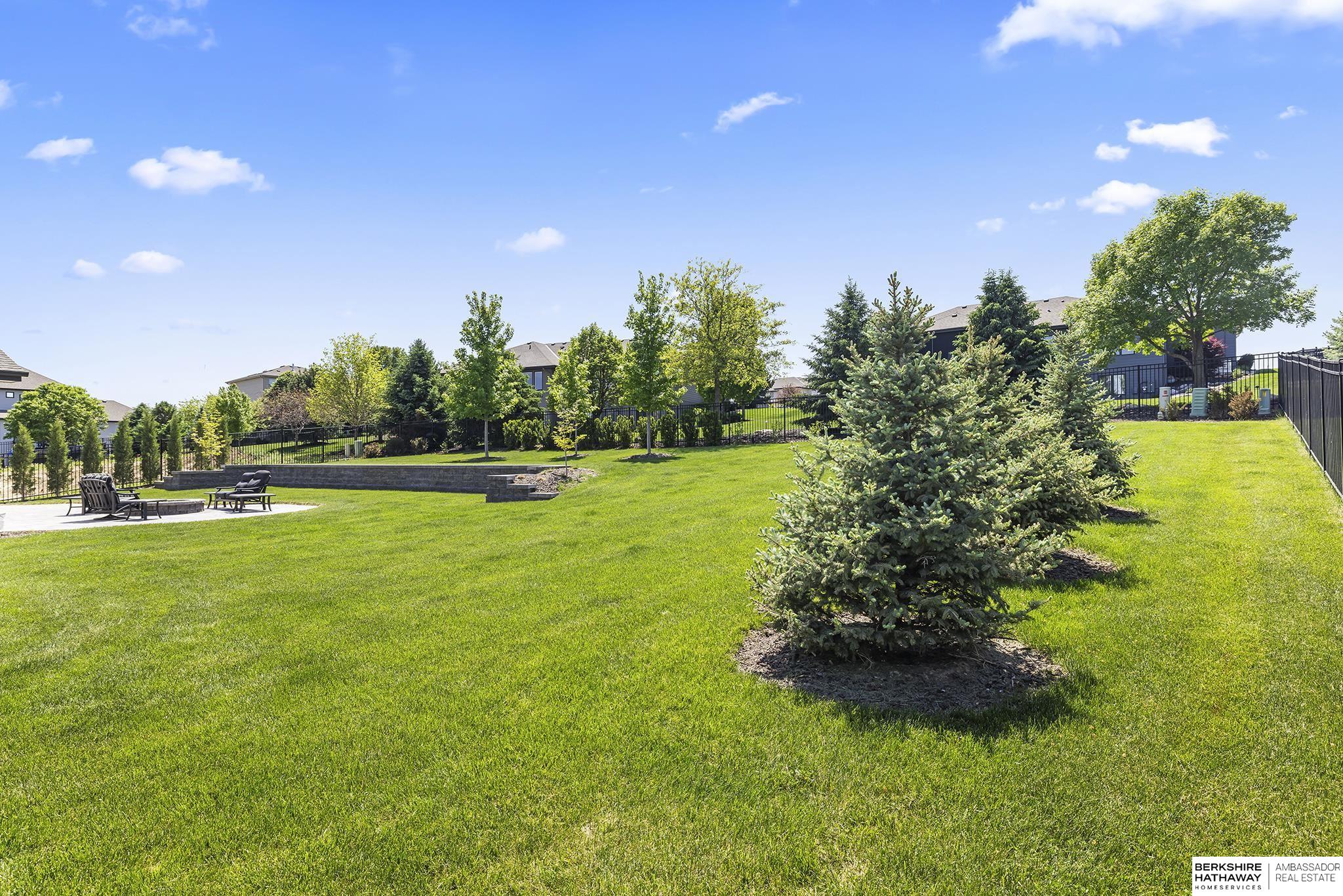 Papillion, Nebraska 68046, United States, 6 Bedrooms Bedrooms, ,4 BathroomsBathrooms,Residential,Pending,148201