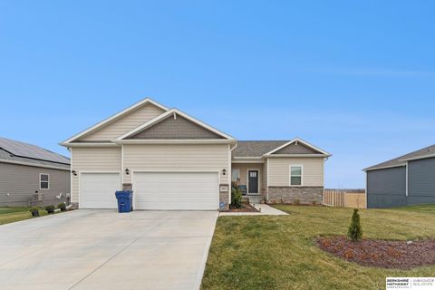 Photo of 8801 Alexandra Road, Papillion, NE 68157 (MLS # 22533666)