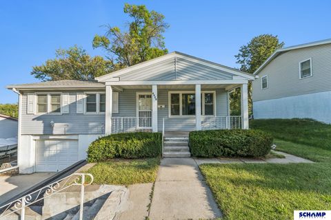 Photo of 6428 Odgen Street, Omaha, NE 68104 (MLS # 22527849)