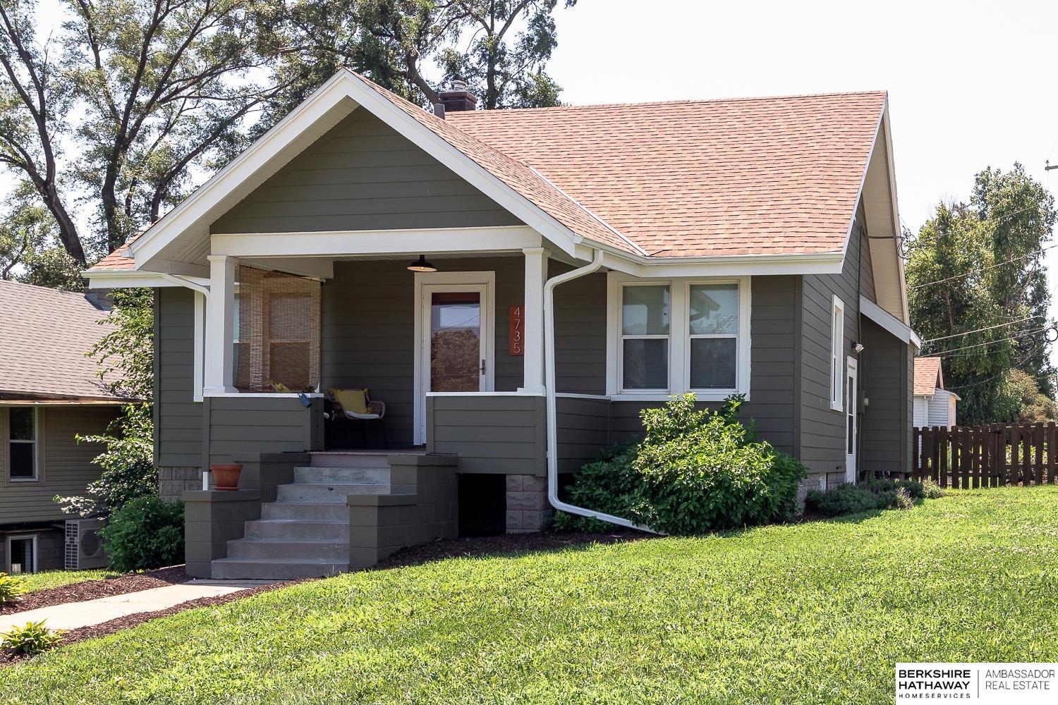 Omaha, Nebraska 68104, United States, 2 Bedrooms Bedrooms, ,2 BathroomsBathrooms,Residential,Pending,181068