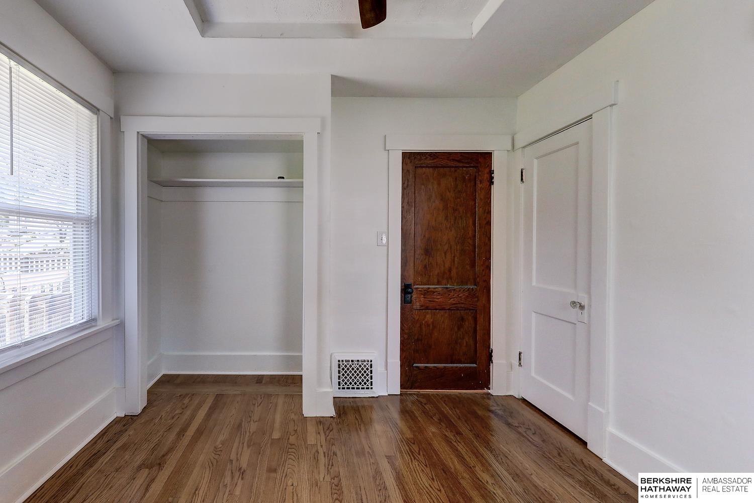 Omaha, Nebraska 68104, United States, 2 Bedrooms Bedrooms, ,2 BathroomsBathrooms,Residential,Pending,181068