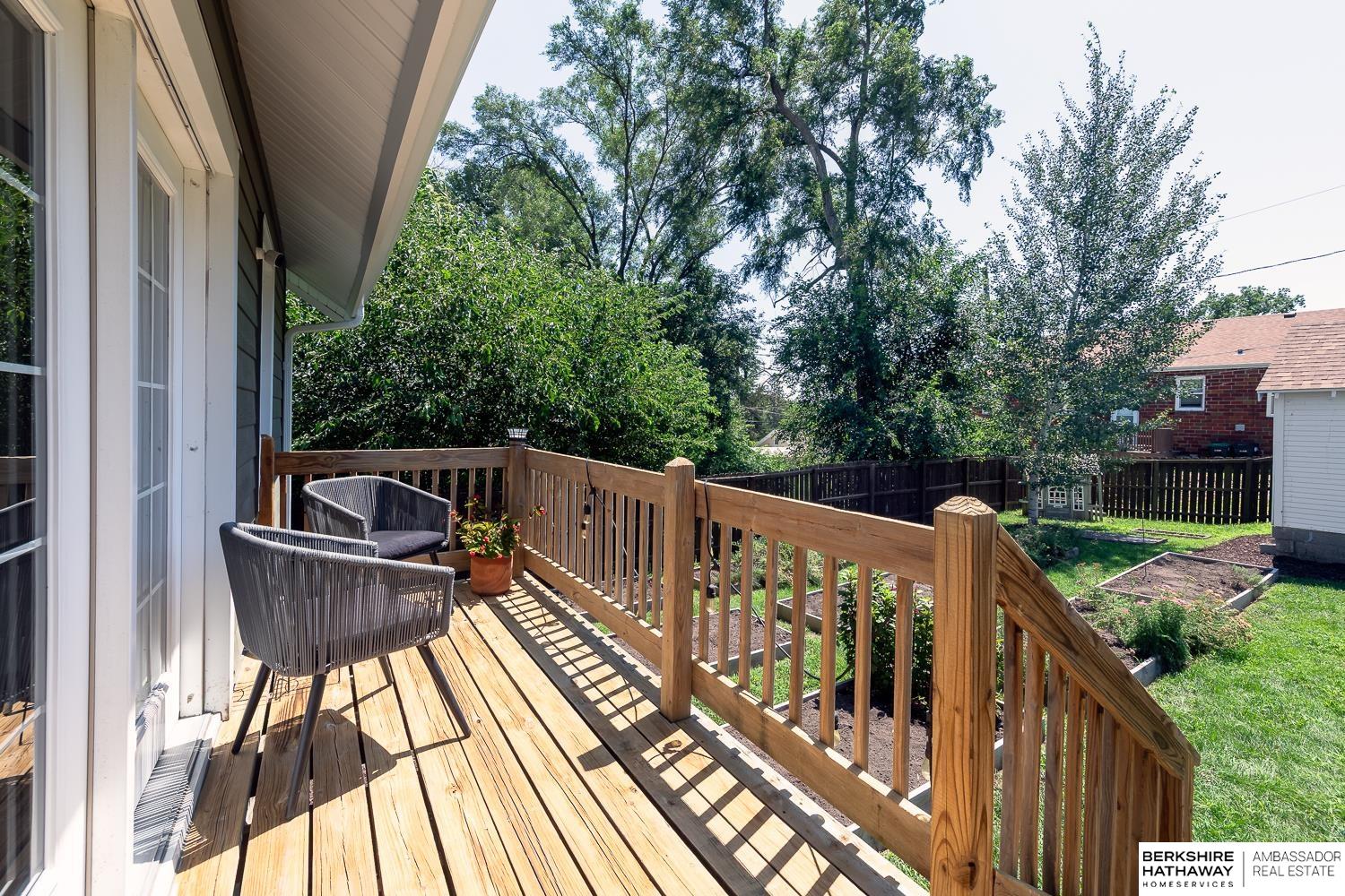 Omaha, Nebraska 68104, United States, 2 Bedrooms Bedrooms, ,2 BathroomsBathrooms,Residential,Pending,181068