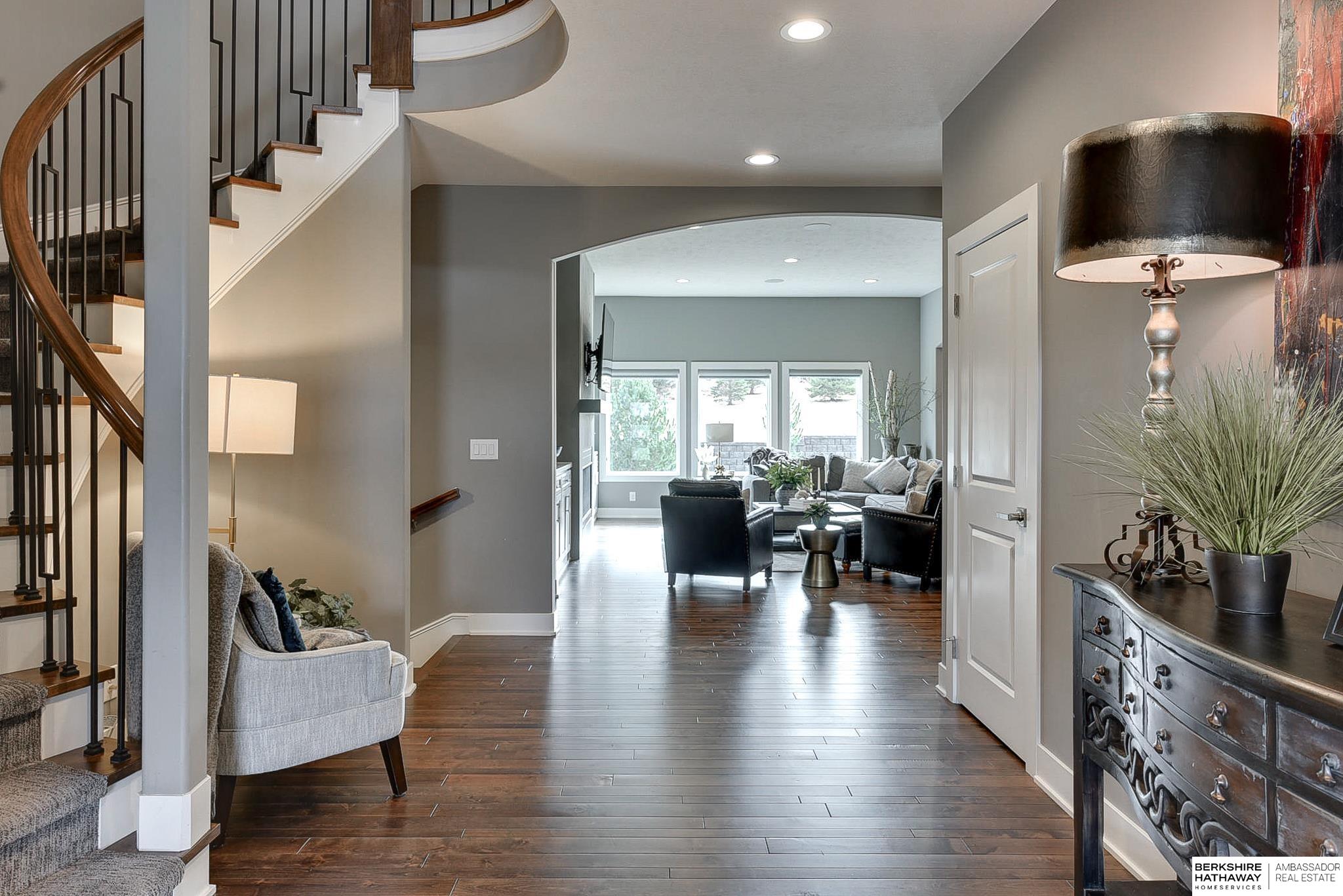 Elkhorn, Nebraska 68022, United States, 5 Bedrooms Bedrooms, ,4 BathroomsBathrooms,Residential,Active,200688