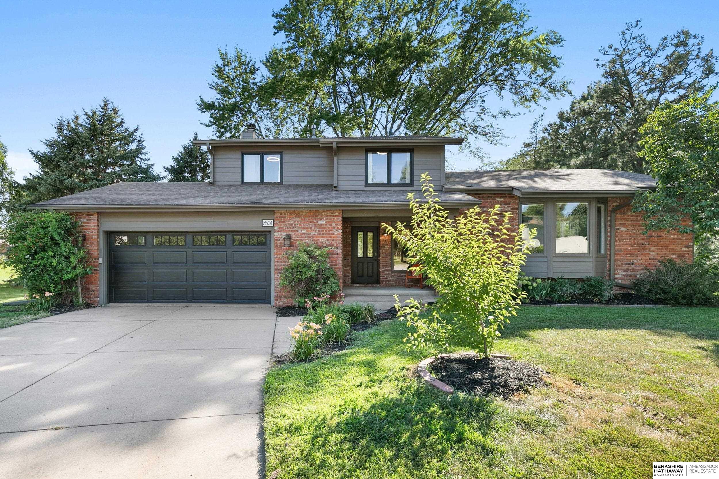 Lincoln, Nebraska 68506, United States, 4 Bedrooms Bedrooms, ,3 BathroomsBathrooms,Residential,Active,240105 Lincoln, Nebraska 68506, United States, 4 Bedrooms Bedrooms, ,3 BathroomsBathrooms,Residential,Active,240105