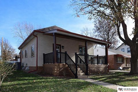 Photo of 2242 N 56th Street, Lincoln, NE 68504 (MLS # 22605974)