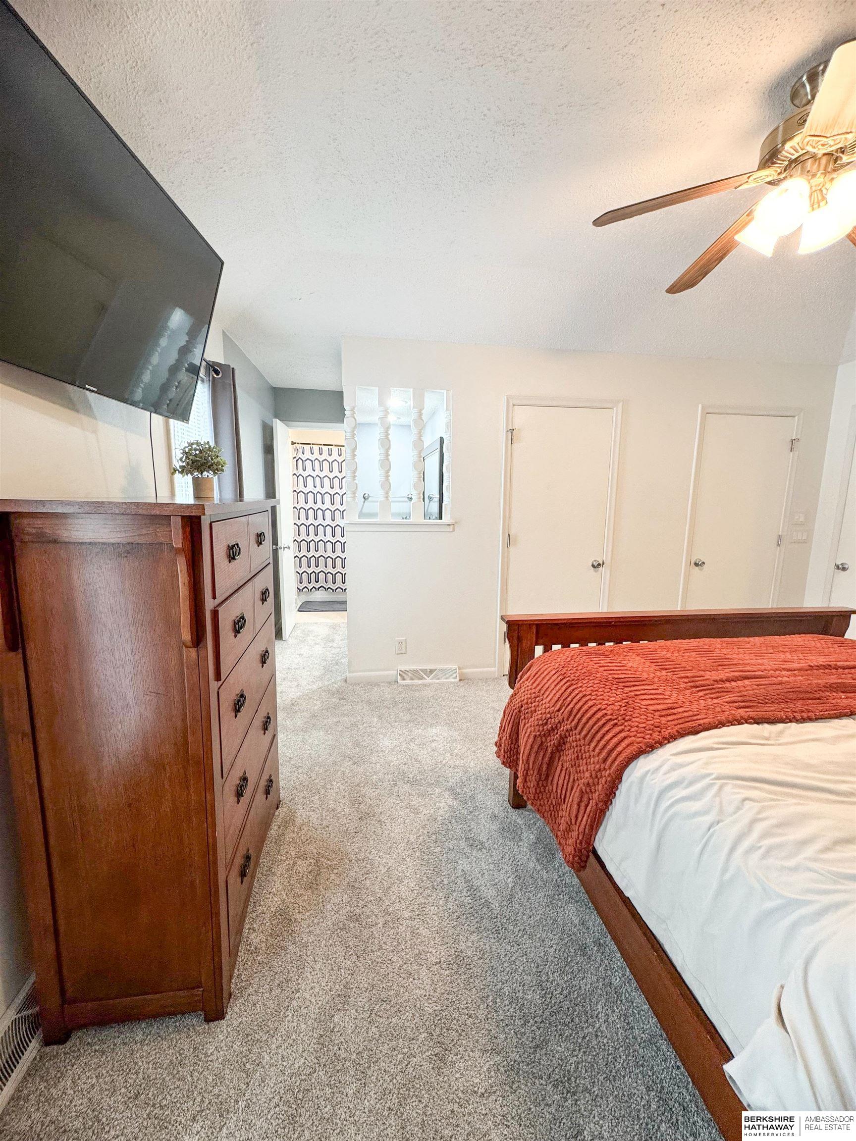 Omaha, Nebraska 68164, United States, 3 Bedrooms Bedrooms, ,3 BathroomsBathrooms,Residential,Active,254876