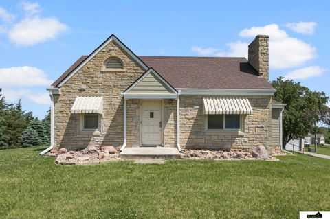 Photo of 6002 W Adams Street, Lincoln, NE 68524 (MLS # 22619826)