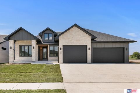Photo of 9405 S 86th Street, Lincoln, NE 68526 (MLS # 22528711)