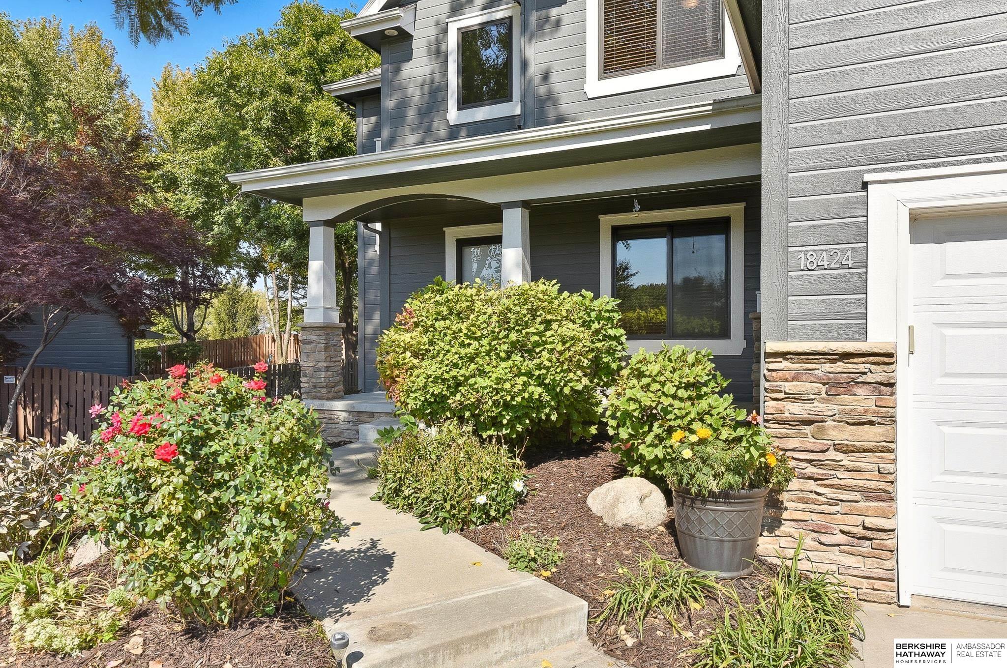 Elkhorn, Nebraska 68022, United States, 4 Bedrooms Bedrooms, ,2 BathroomsBathrooms,Residential,Active,242920