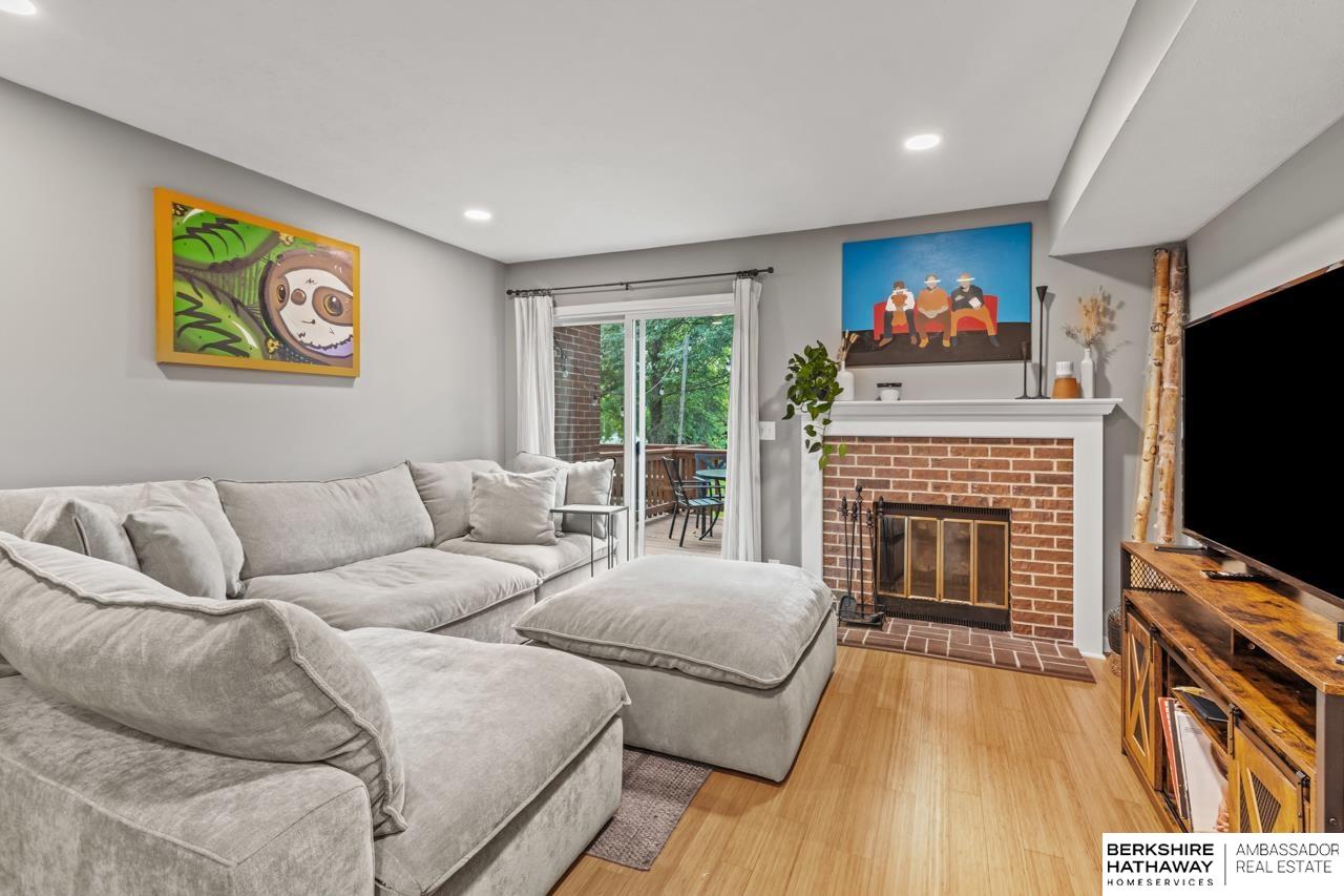 Lincoln, Nebraska 68512, United States, 3 Bedrooms Bedrooms, ,2 BathroomsBathrooms,Residential,Active,231310