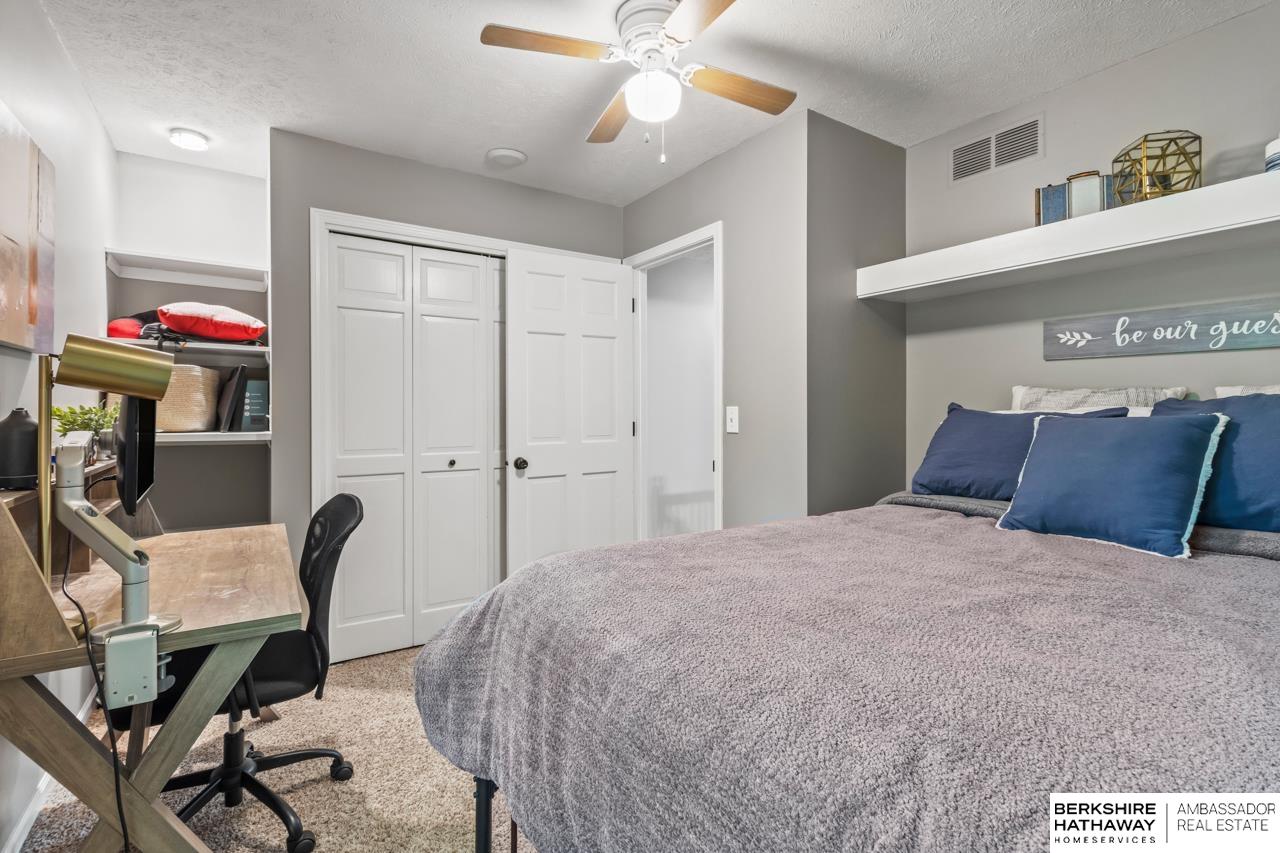 Lincoln, Nebraska 68512, United States, 3 Bedrooms Bedrooms, ,2 BathroomsBathrooms,Residential,Active,231310