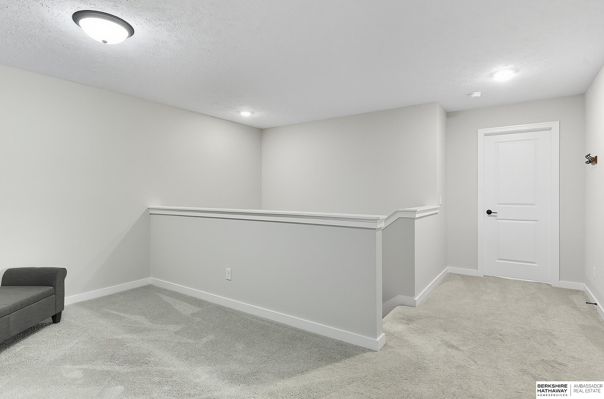 Gretna, Nebraska 68028, United States, 4 Bedrooms Bedrooms, ,3 BathroomsBathrooms,Residential,Active,220694